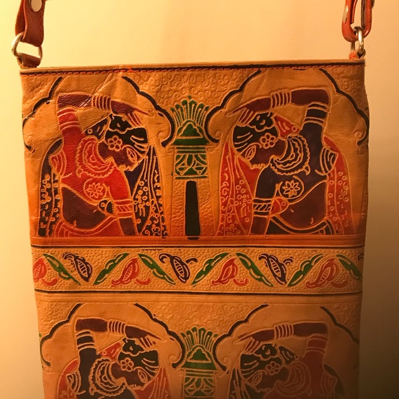 Shantiniketan Leather Boho Cross-body/Sling/Messenger Bag Hand Carved & Painted - Picture 4 of 4